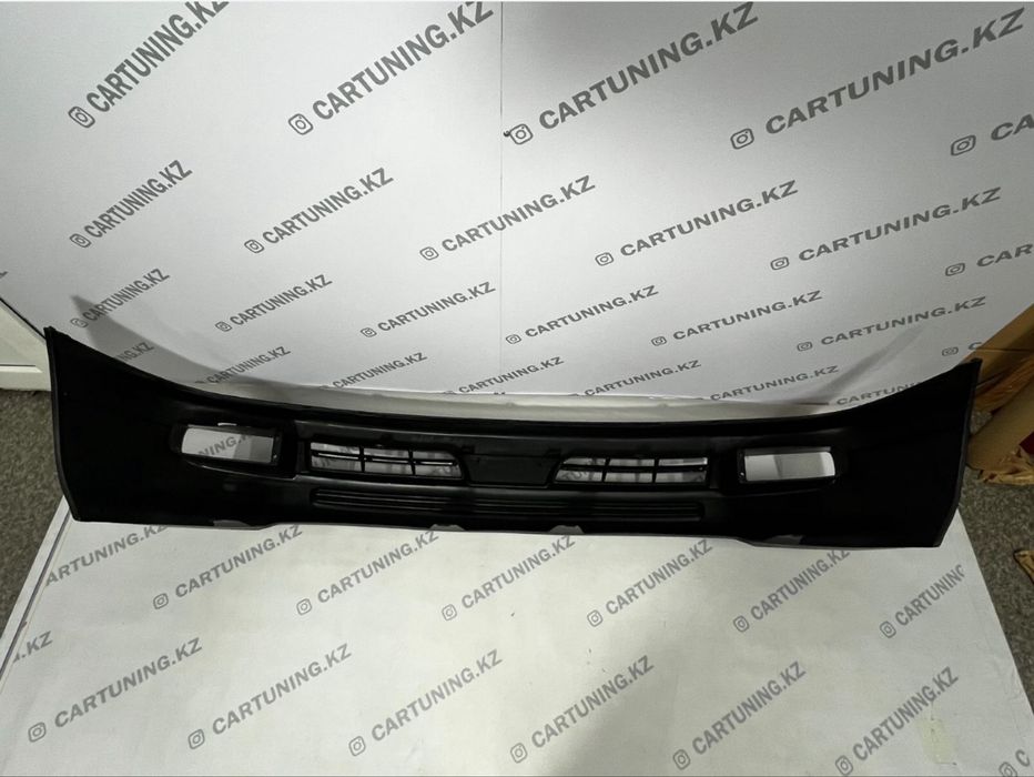 Передний бампер на LEXUS 470