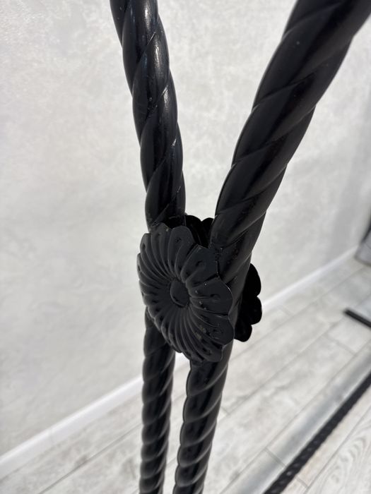 стойка для одежды