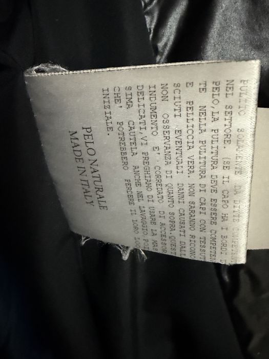 Продам куртку женскую