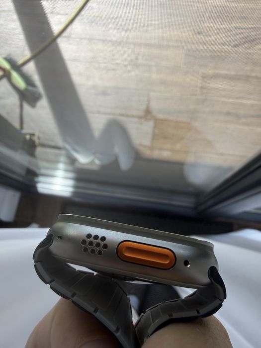Apple Watch Ultra 2 (GPS + Cellular) 49MM Titanium, 96% baterie