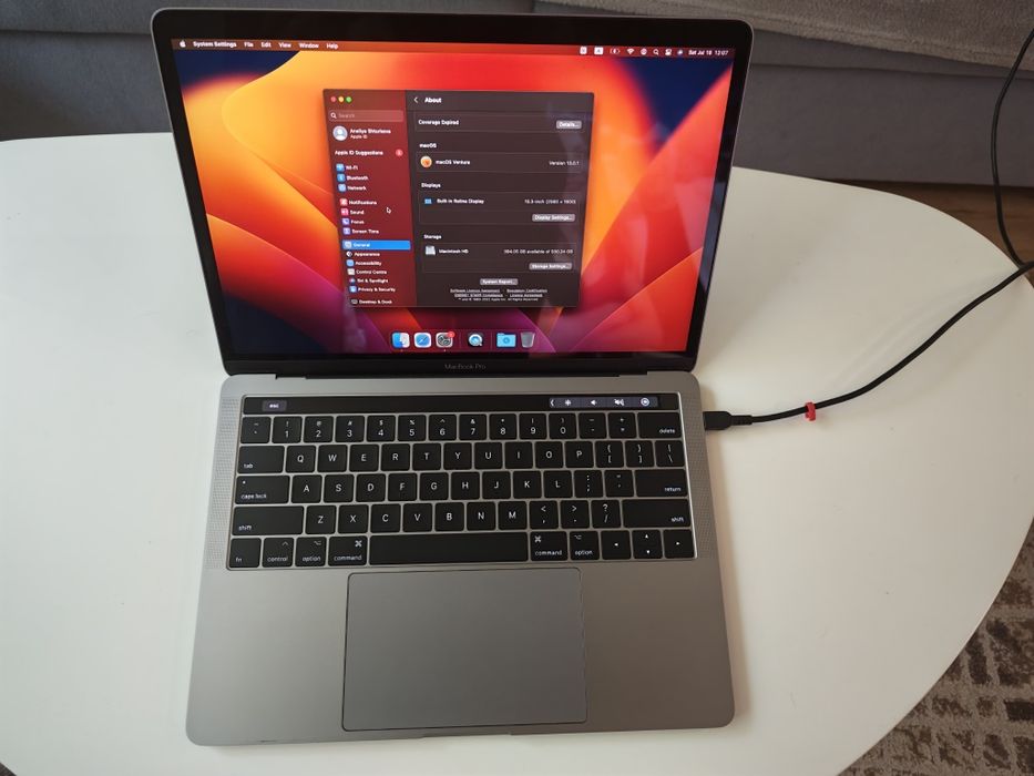 MacBook Pro i7 13.3 16Gb Ram 500Gb Storage