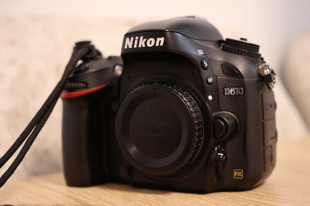 Nikon D610 Aparat Foto DSLR 24.3MP