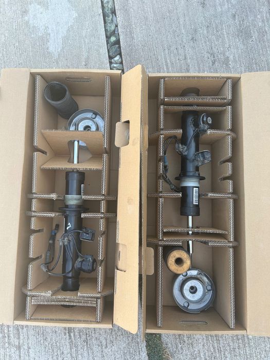 Предни спортни амортисьори за BMW F15