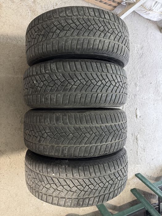 225/55/17 4 бр. Зимни гуми Fulda Kristall Control HP2