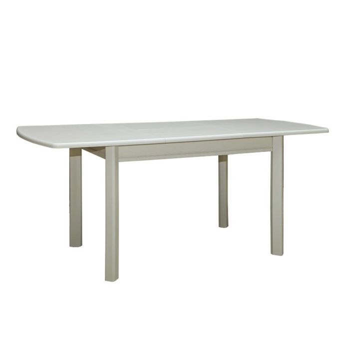 Обеденный деревянный стол