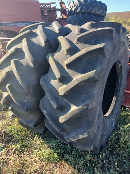 Anvelope combina 620/75/26