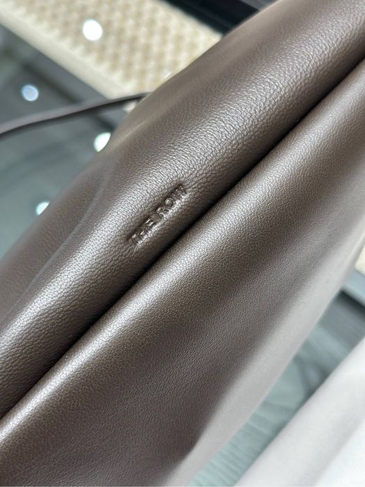 Geanta The Row XL Bourse