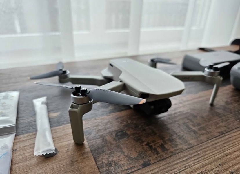 Drona Dji mini 4k