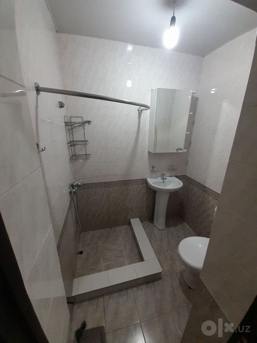 1/1/4     Ипак Юли.  (  Максим Горький)  38000 уе  Договор