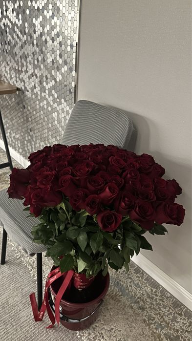 метровый 101 роза свежий