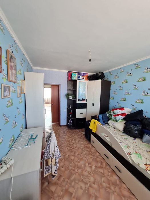 Продам 2-х ком. В 10 мкр. 28 дом