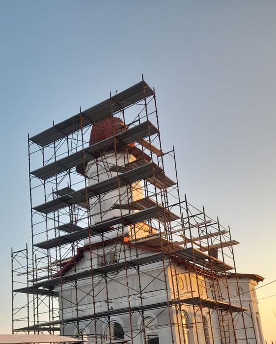Închirieri schela metalica