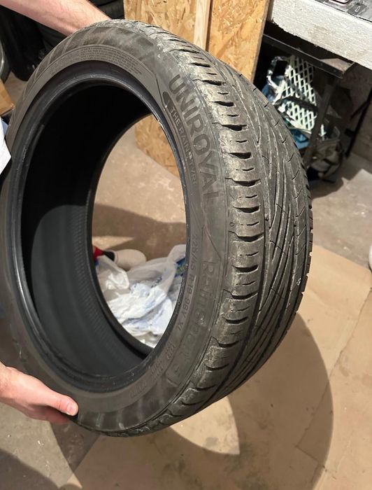 Set cauciucuri de vară 225/45R19(2 Continental+ 2 RainSport5)