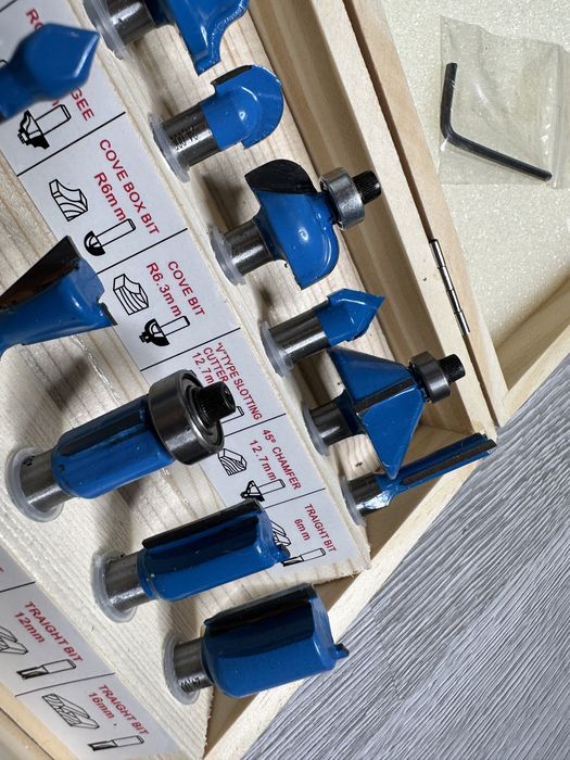 Trusa freze pentru lemn tija 8 mm set 15 buc