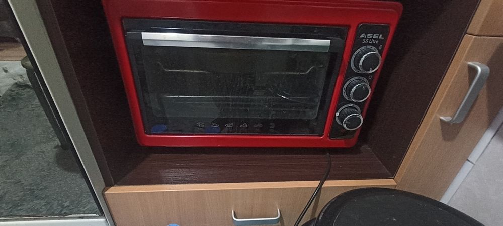 Продам духовку Асель
