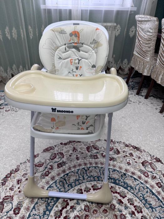 Стульчик для кормление