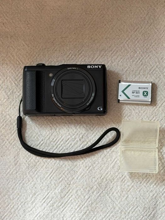 Sony Cyber-shot DSC-HX50V – 30x оптичен зуум, Wi-Fi, GPS (+ резервна батерия)