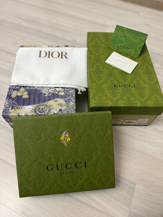 Продается брендые коробки