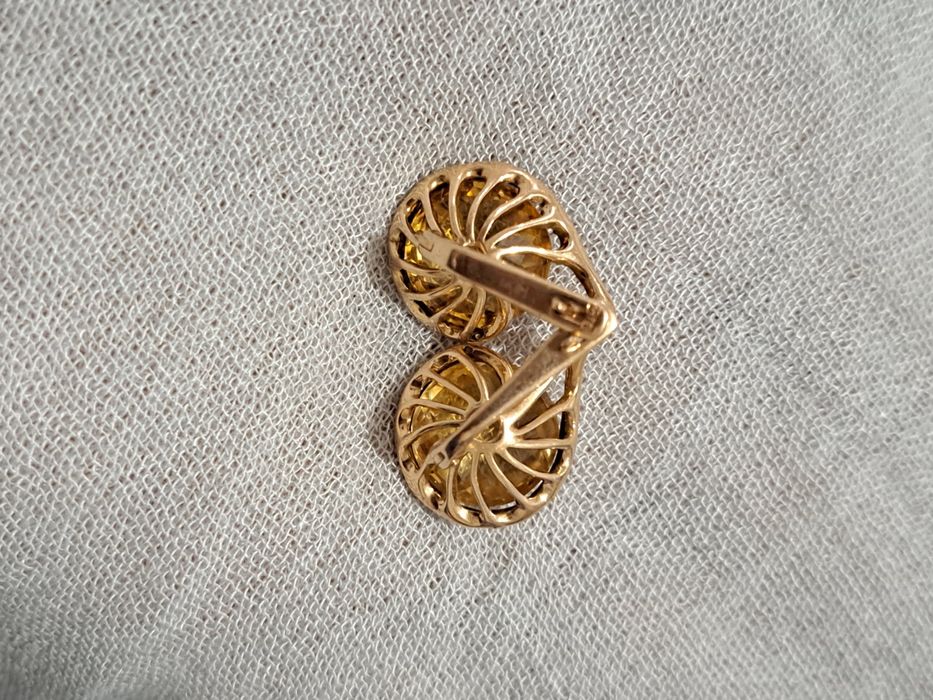 Продам золотой комплекте с бриллиантами