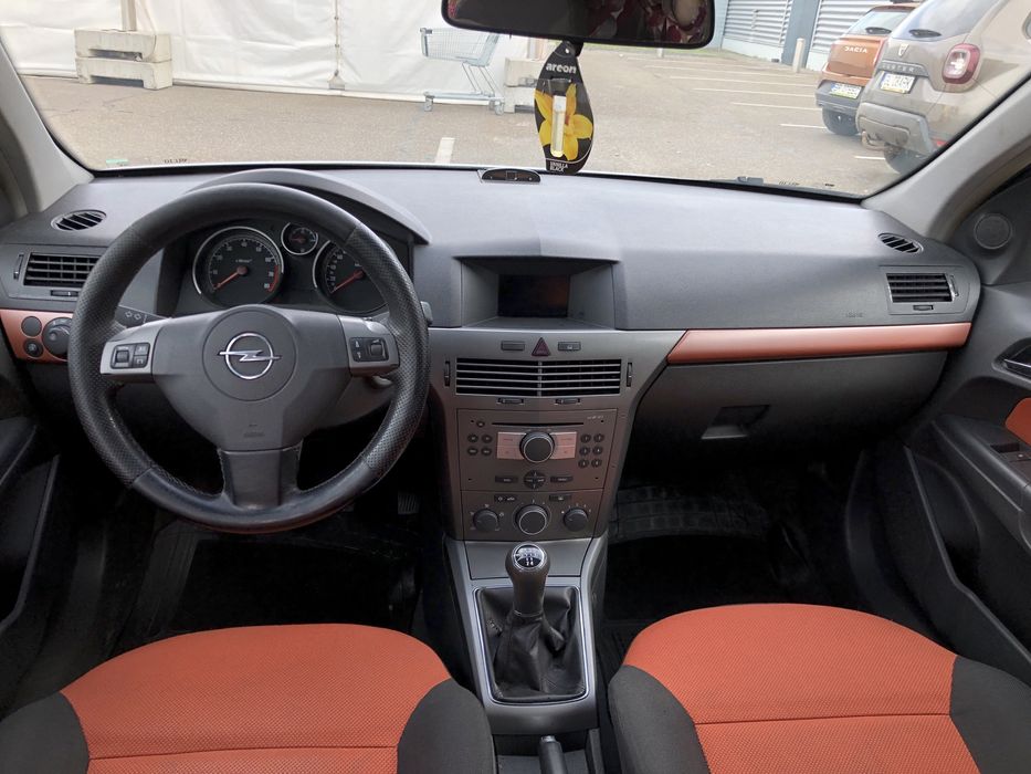 Vând Opel Astra H, 1.6 benzină, EURO 4, an 2006