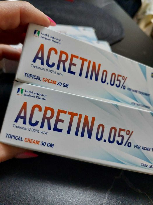 Creme antiaging sau pentru acnee