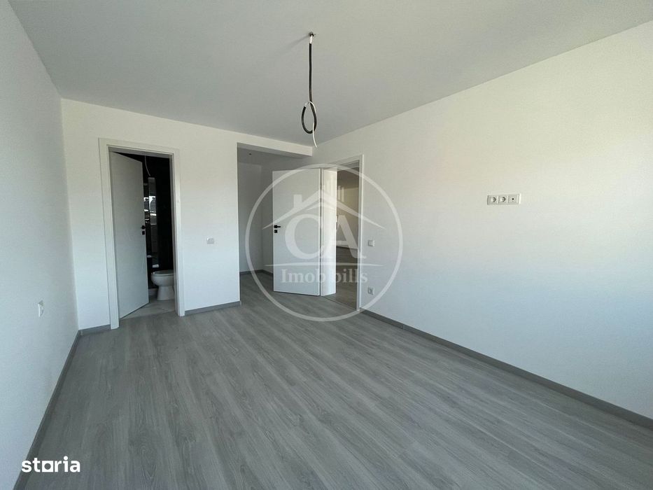 Casă de vânzare tip duplex cu 4 camere în Nojorid, Oradea.