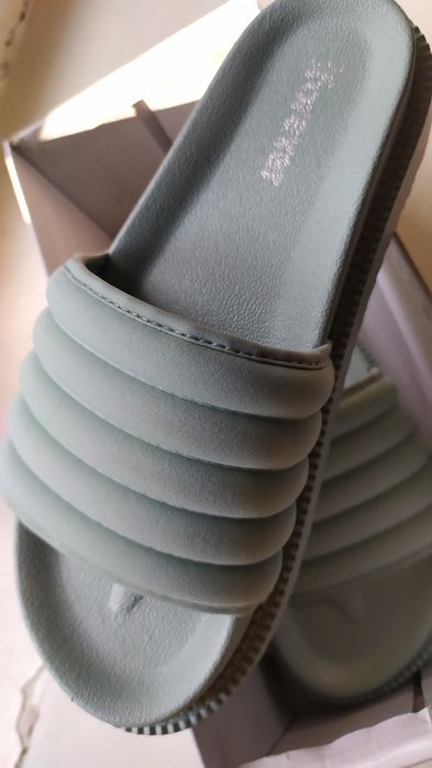 Обувь новая женская