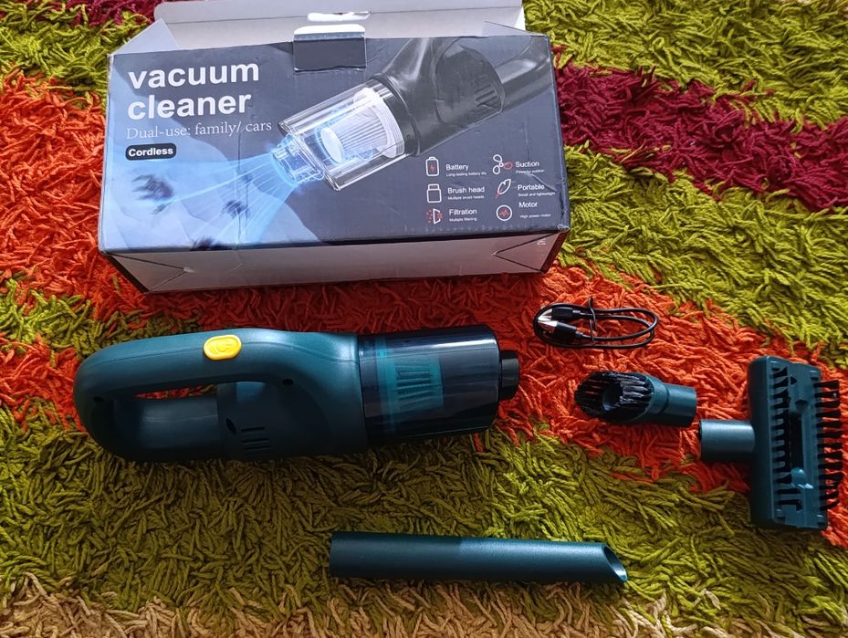 Мини пылесос для машин