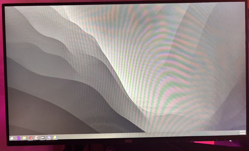 Продавам 3 монитора