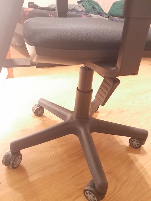 Scaun de birou profesional