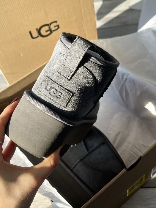 UGG classic ultra mini platform charcoal