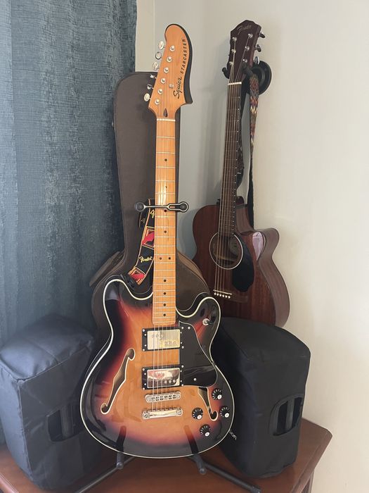 Chitara electrica Squier Starcaster by Fender