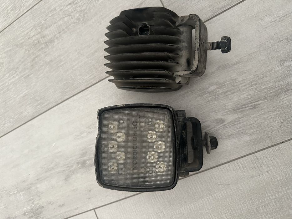 Продам фары на технику