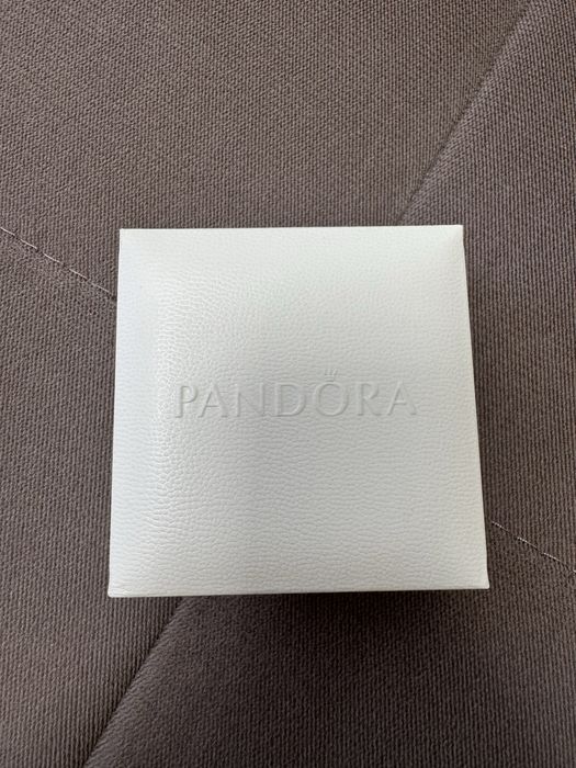 PANDORA браслет новый