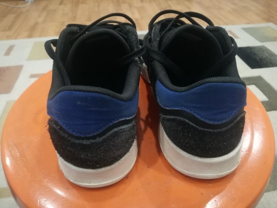 Обувки Adidas 42 номер