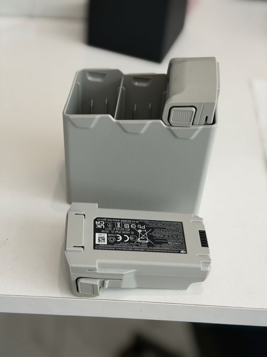 Baterie  DJI Mini 4 PRO ,Hub incarcare DJI Mini 4 Pro