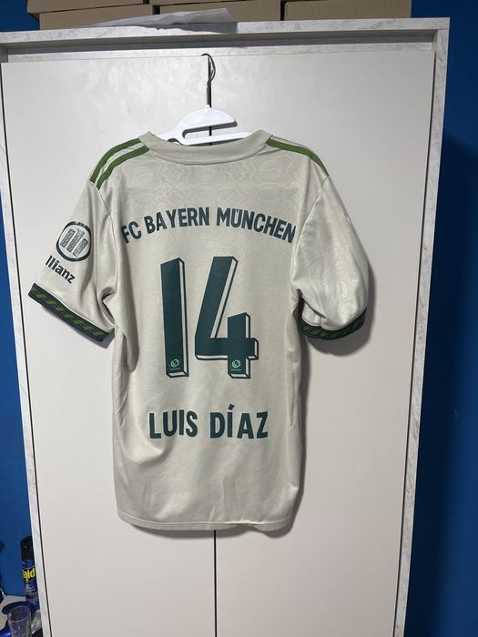Tricou cu Luis Diaz