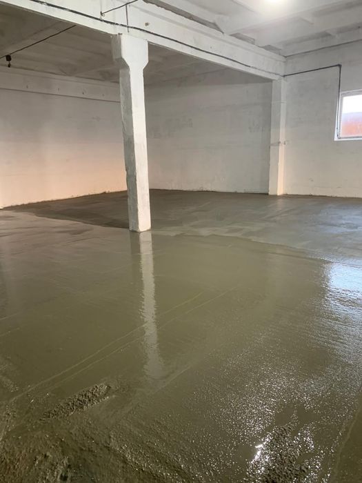 Бригада строителей