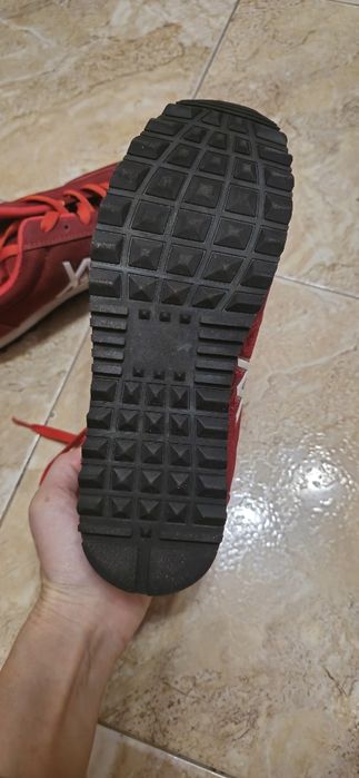 Нови дамски маратонки