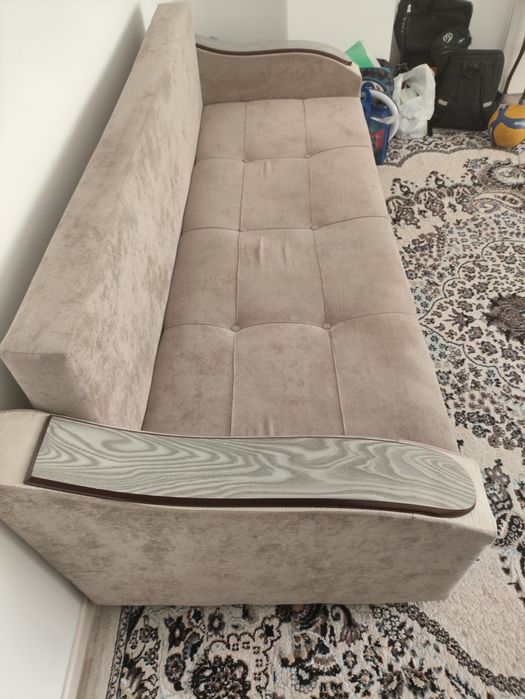 Продою диван отличным состояние