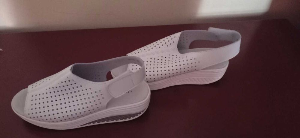 Дамски анатомични сандали, чисто нови, естествена кожа, номер 37