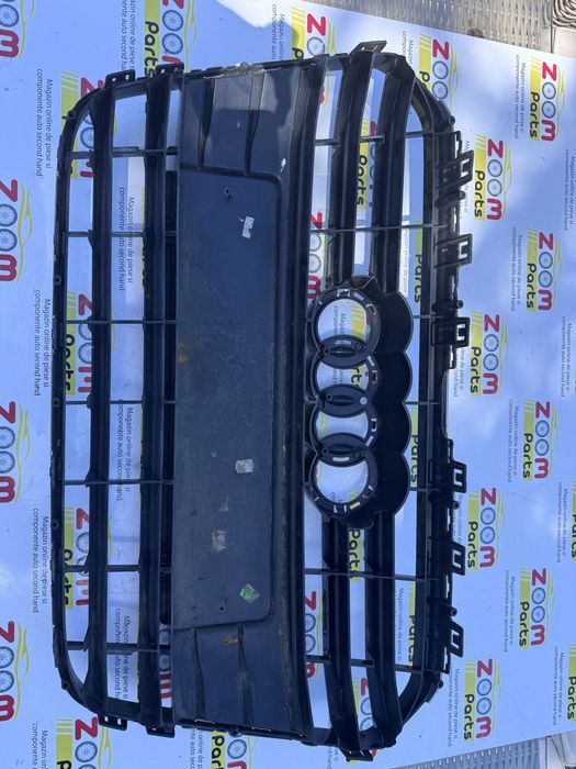Grila fata centrala Audi A6 C7 2011-2015