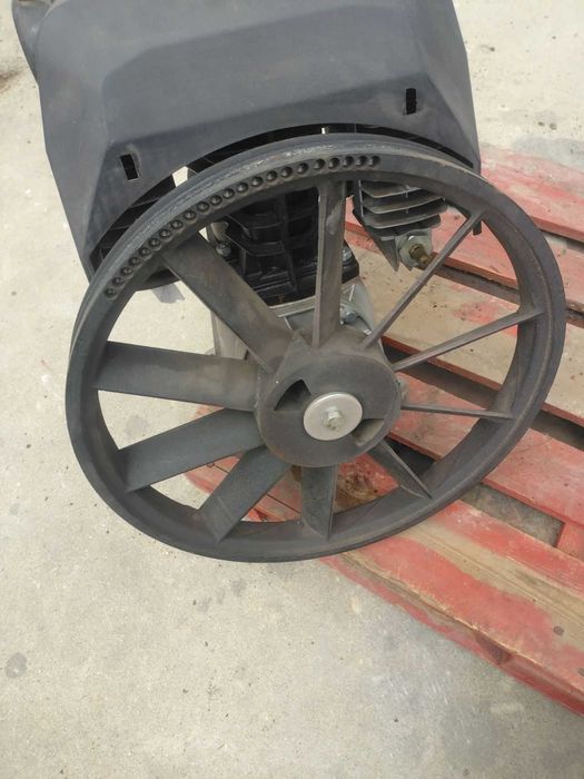 Компресор (неработещ)