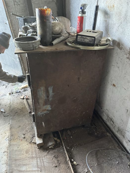 Верстак с ключамикомплекте  продам