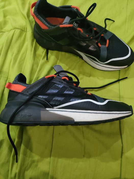 Продавам Adidas ZX 41,5