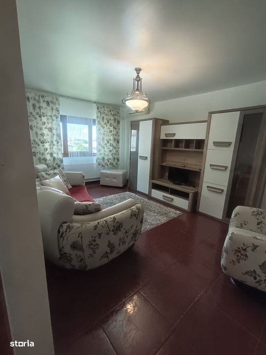 Inchiriere apartament 3 camere Targoviste- zona Minisat