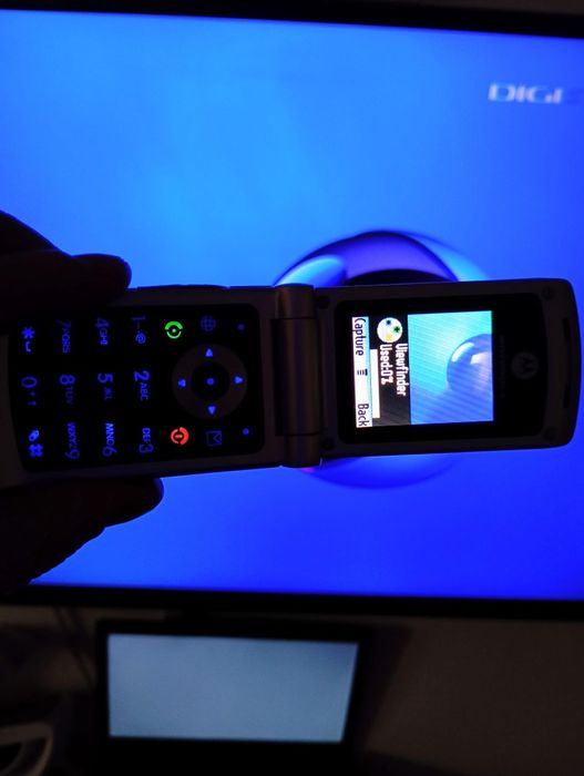 Motorola w377 full box ( decodat, IMPECABIL)