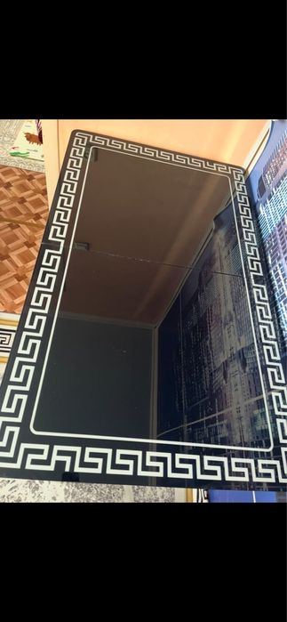 Продается стол стулями