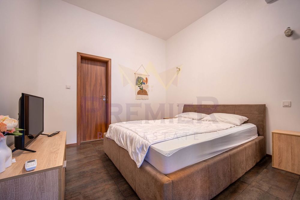 Продава се Тристаен апартамент в Балчик - 106 кв.м за 991 €/кв.м - Снимка #6