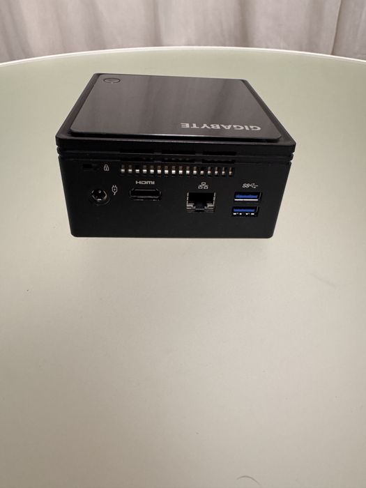 Mini PC Gigabyte BRIX GB-BACE-3000 4GB RAM SSD 240GB HDMI WiFi